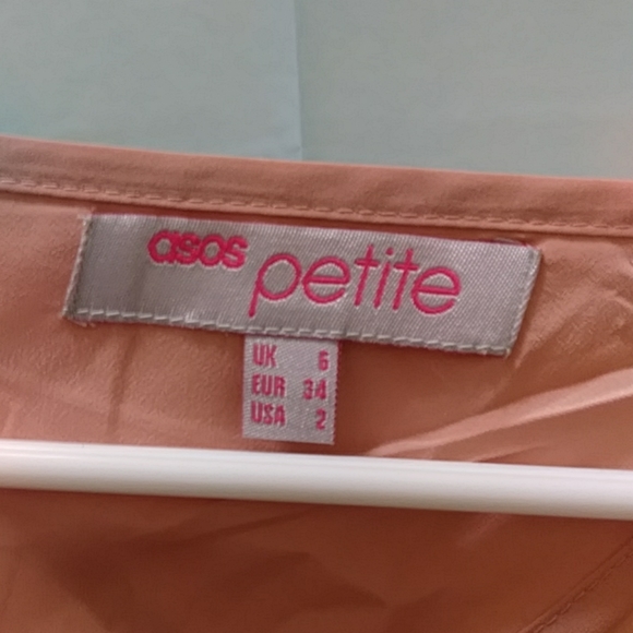 Asos - Picture 2 of 3